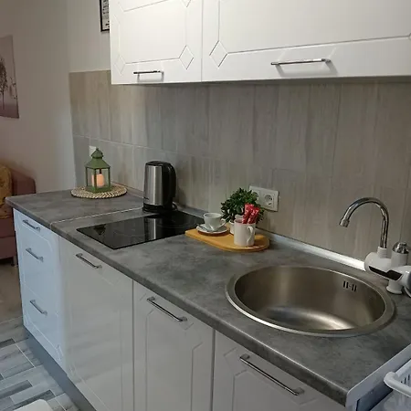 2024 Apartment *